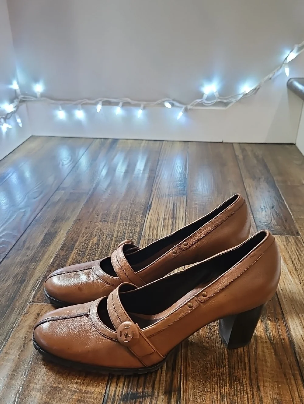 AEROSOLES Brown Leather Mary Jane Block Heel Pumps
